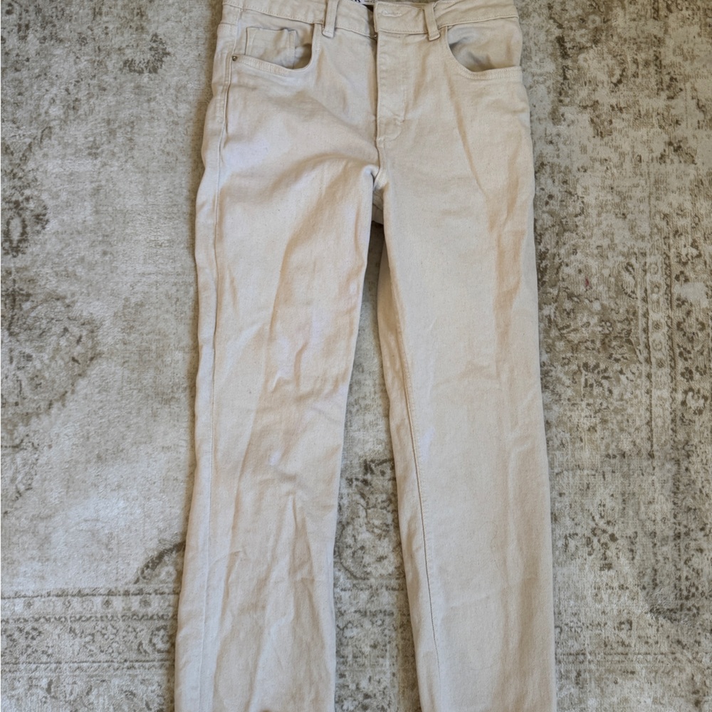Zara cropped jeans in cream - Size 27